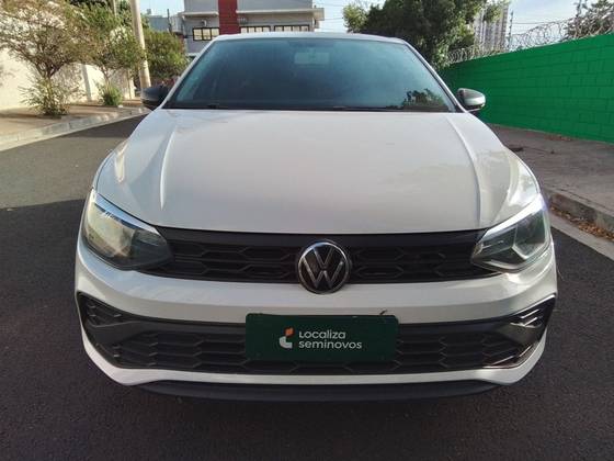 VOLKSWAGEN POLO 1.0 MPI TRACK MANUAL VOLKSWAGEN POLO 1.0 MPI TRACK MANUAL